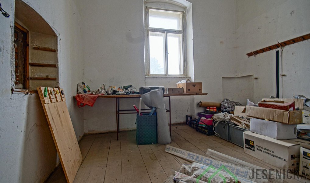 Prodej skladovacích prostor 240 m², Jeseník – náhled fotky 5