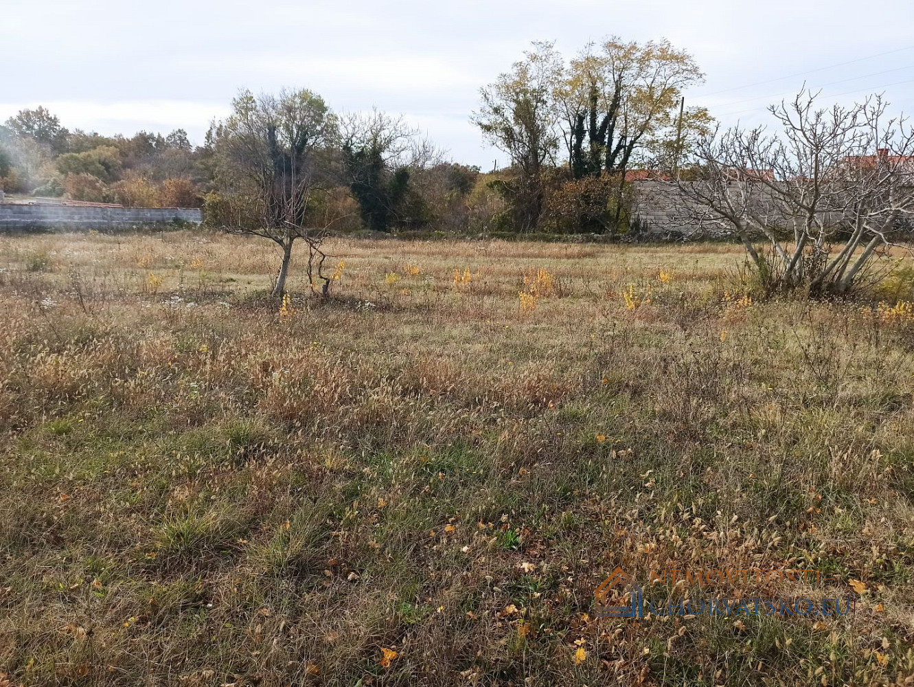 Prodej stavebního pozemku 700 m² - Widok 4