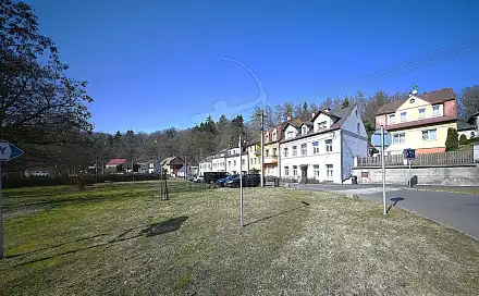 Prodej bytu 4+1 95 m², Pod Parkem, Dalovice, okres Karlovy Vary