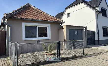 Prodej domu 100 m² s pozemkem 245 m², Gen. Šimka, Břeclav