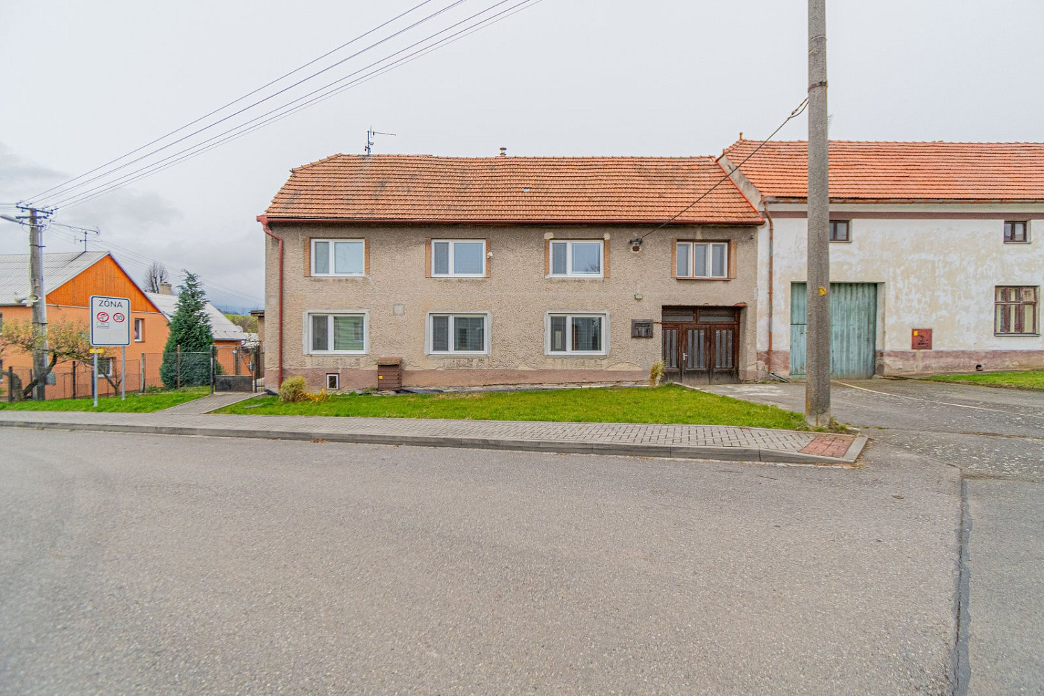 Prodej domu 228 m² s pozemkem 1 326 m² — photo 3