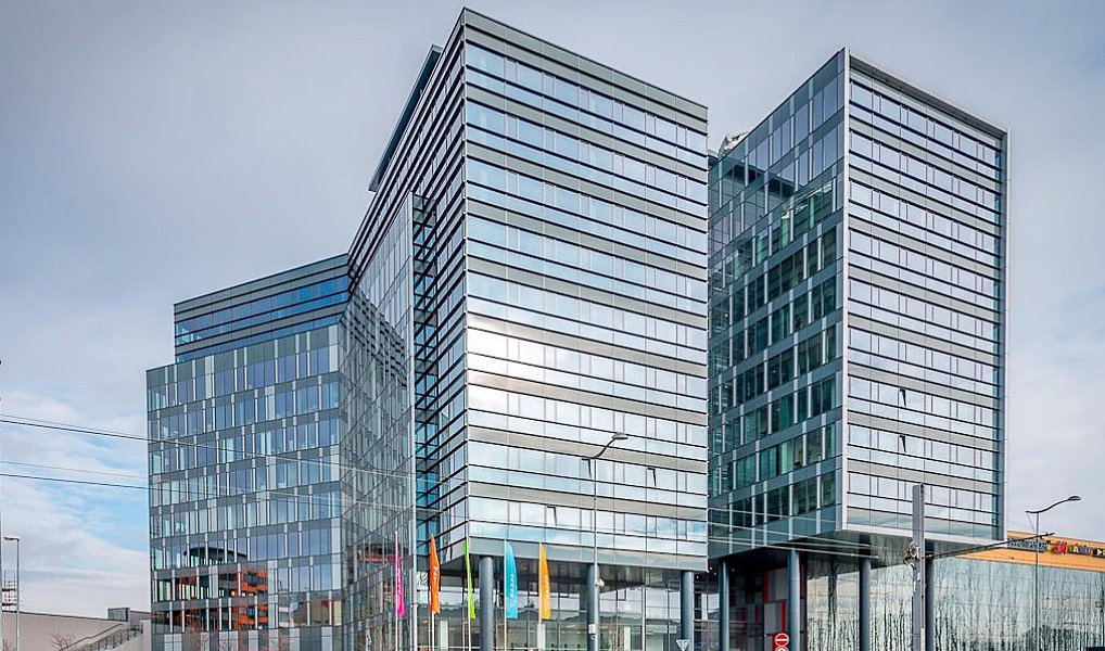 Pronájem komerčního prostoru, 739 m², Praha