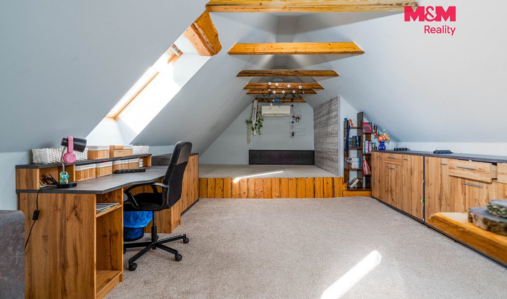 Prodej domu 139 m² s pozemkem 944 m², Kolešovice – náhled fotky 12