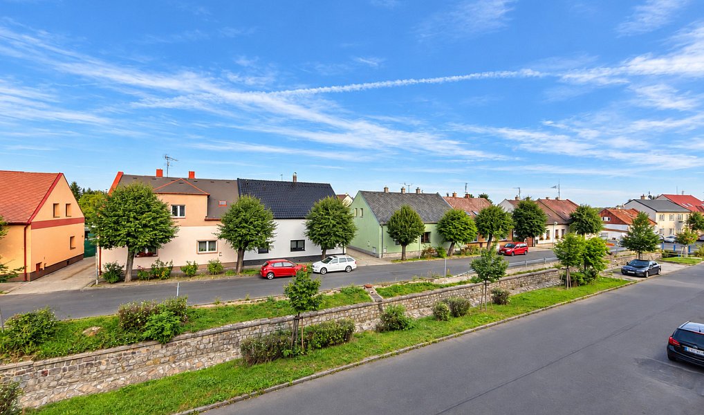 Prodej domu 183 m² s pozemkem 402 m², Spořice – náhled fotky 8