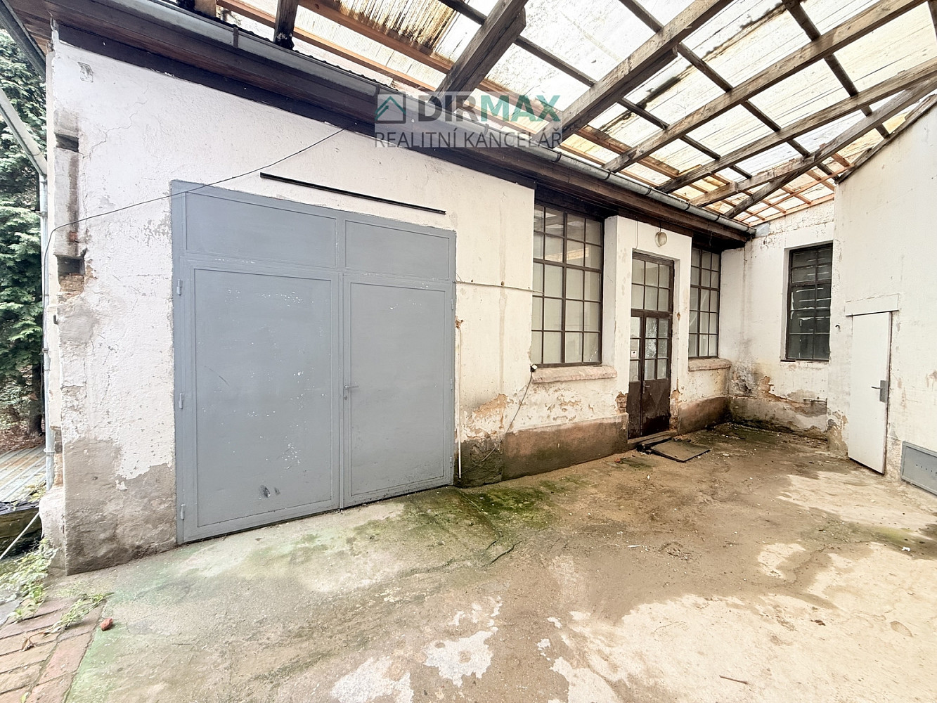 Pronájem komerčního objektu (jiného typu) 80 m²