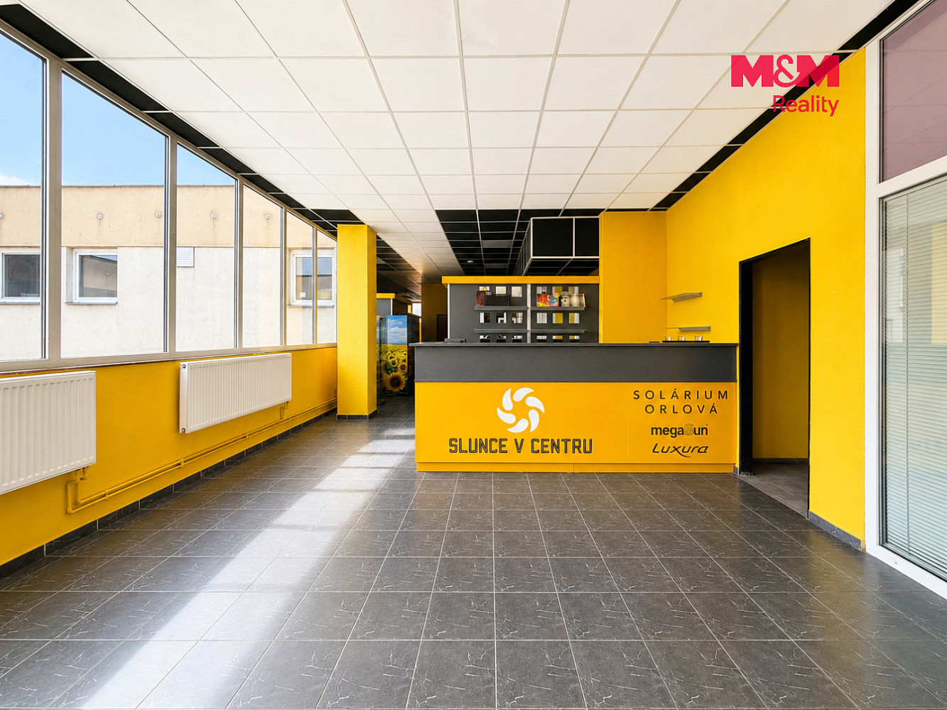 Pronájem obchodních prostor 222 m² – fotografie 2