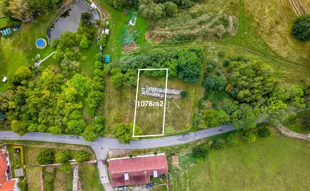 Prodej stavebního pozemku 1 077 m², Chotoviny, okres Tábor