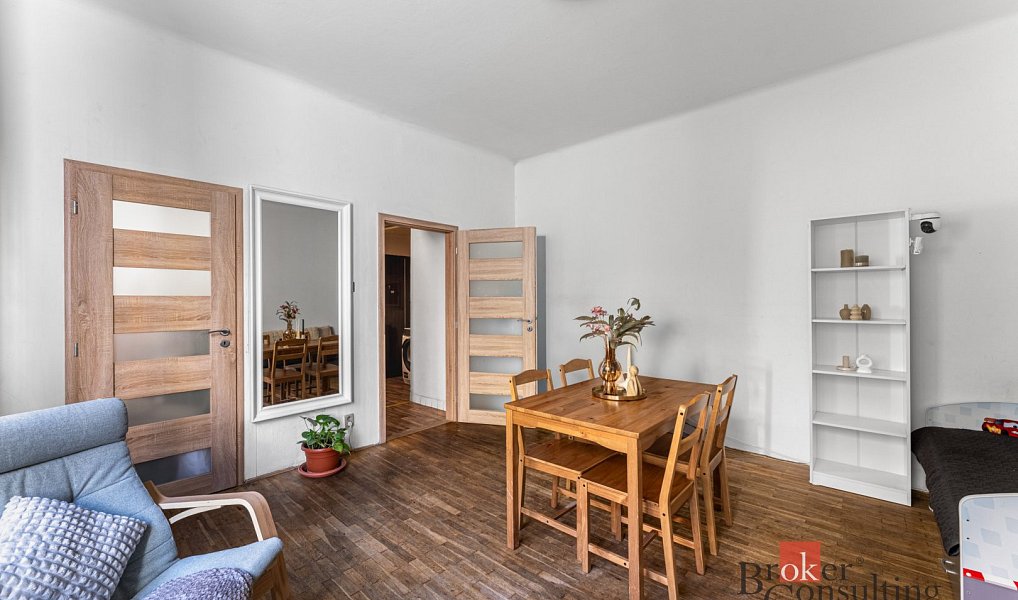 Prodej bytu 2+1, 40 m², Holešovice - Praha 7, Praha