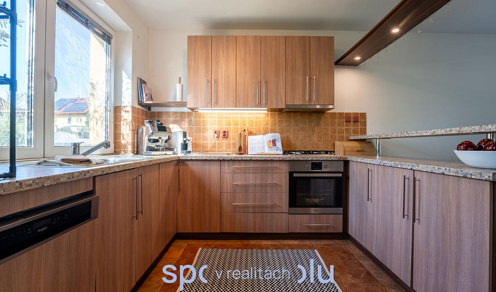 Prodej domu 127 m² s pozemkem 745 m², Bošovice – náhled fotky 2