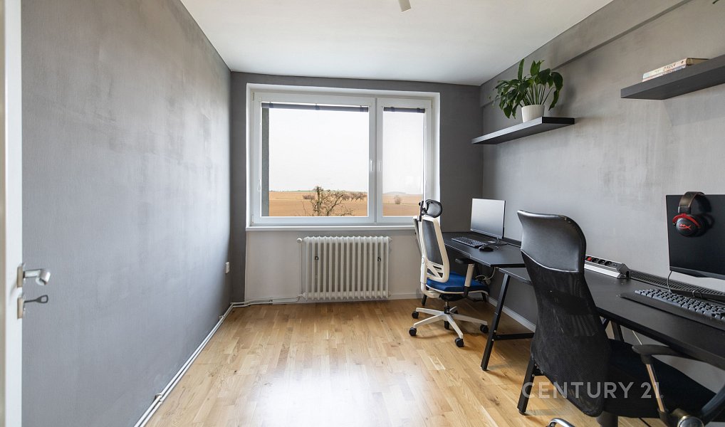 Prodej bytu 3+1 71 m², Bečváry – náhled fotky 16
