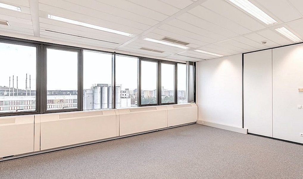 Pronájem obchodních prostor 258 m², Ořech – náhled fotky 3