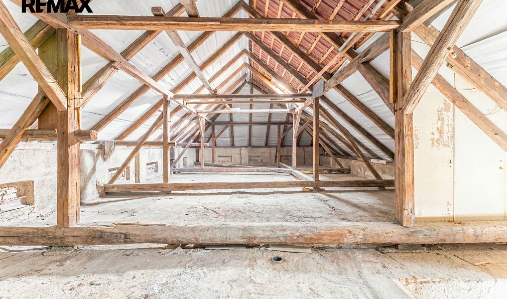 Prodej domu 148 m² s pozemkem 241 m², Blatná – náhled fotky 24