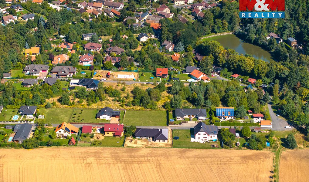 Prodej stavebního pozemku 1 004 m², Březí – náhled fotky 3
