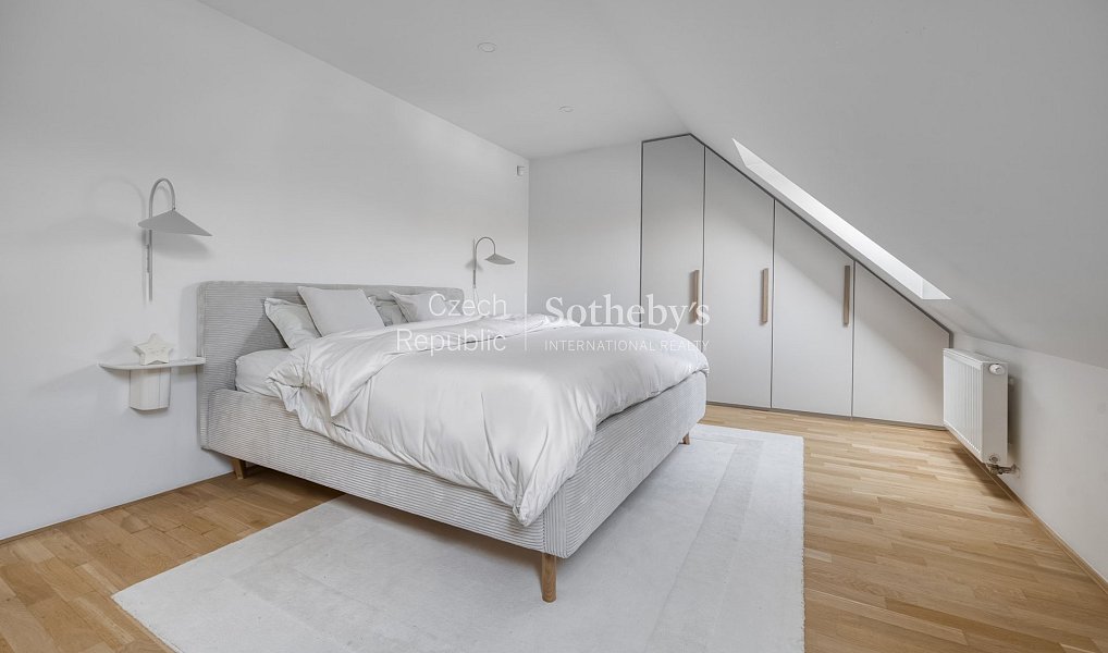 Prodej bytu 4+kk 129 m², Praha – náhled fotky 13