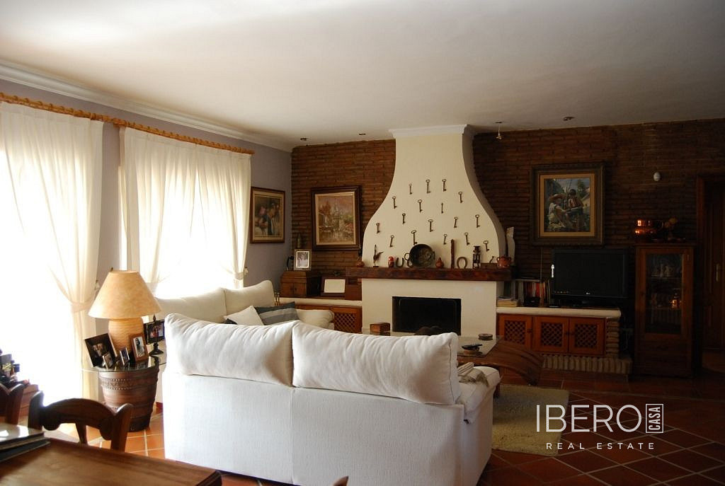 Prodej domu 390 m² s pozemkem 6 000 m² — photo 5