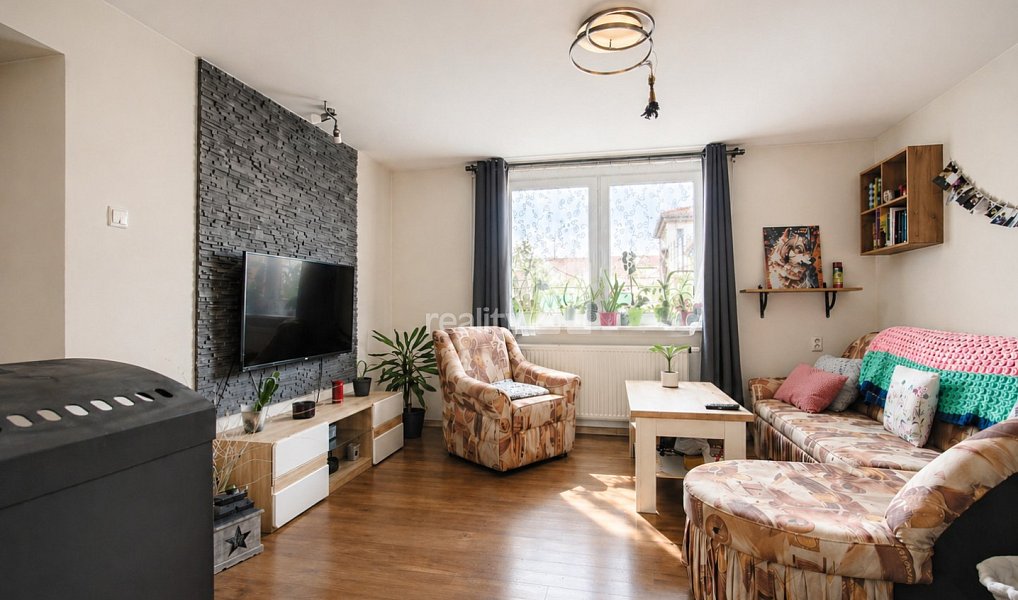 Prodej domu 206 m² s pozemkem 750 m², Křičeň – náhled fotky 7