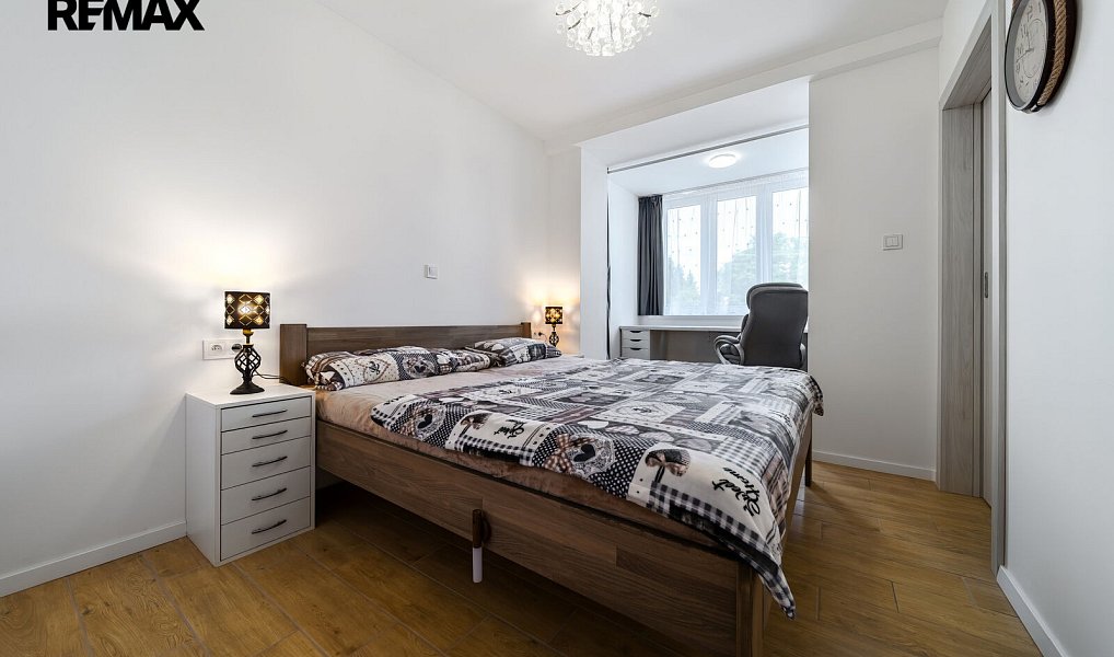 Prodej domu 428 m² s pozemkem 891 m², Chvalatice – náhled fotky 17