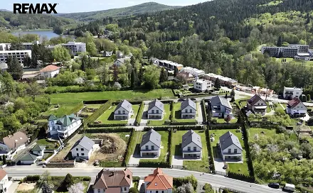 Prodej stavebního pozemku 5 624 m², Pozlovice, okres Zlín