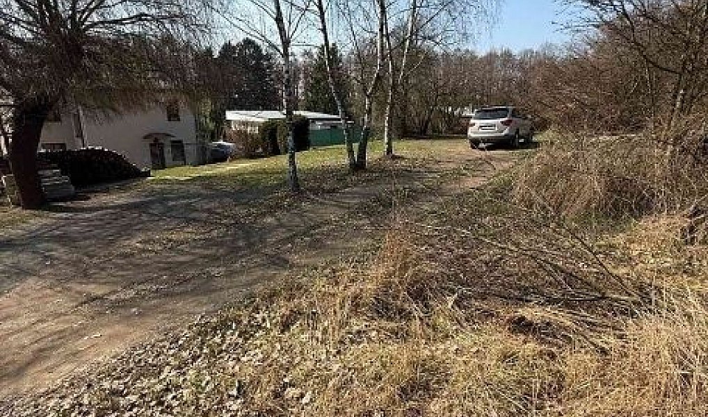 Prodej louky 651 m², Kostelec u Křížků – náhled fotky 4