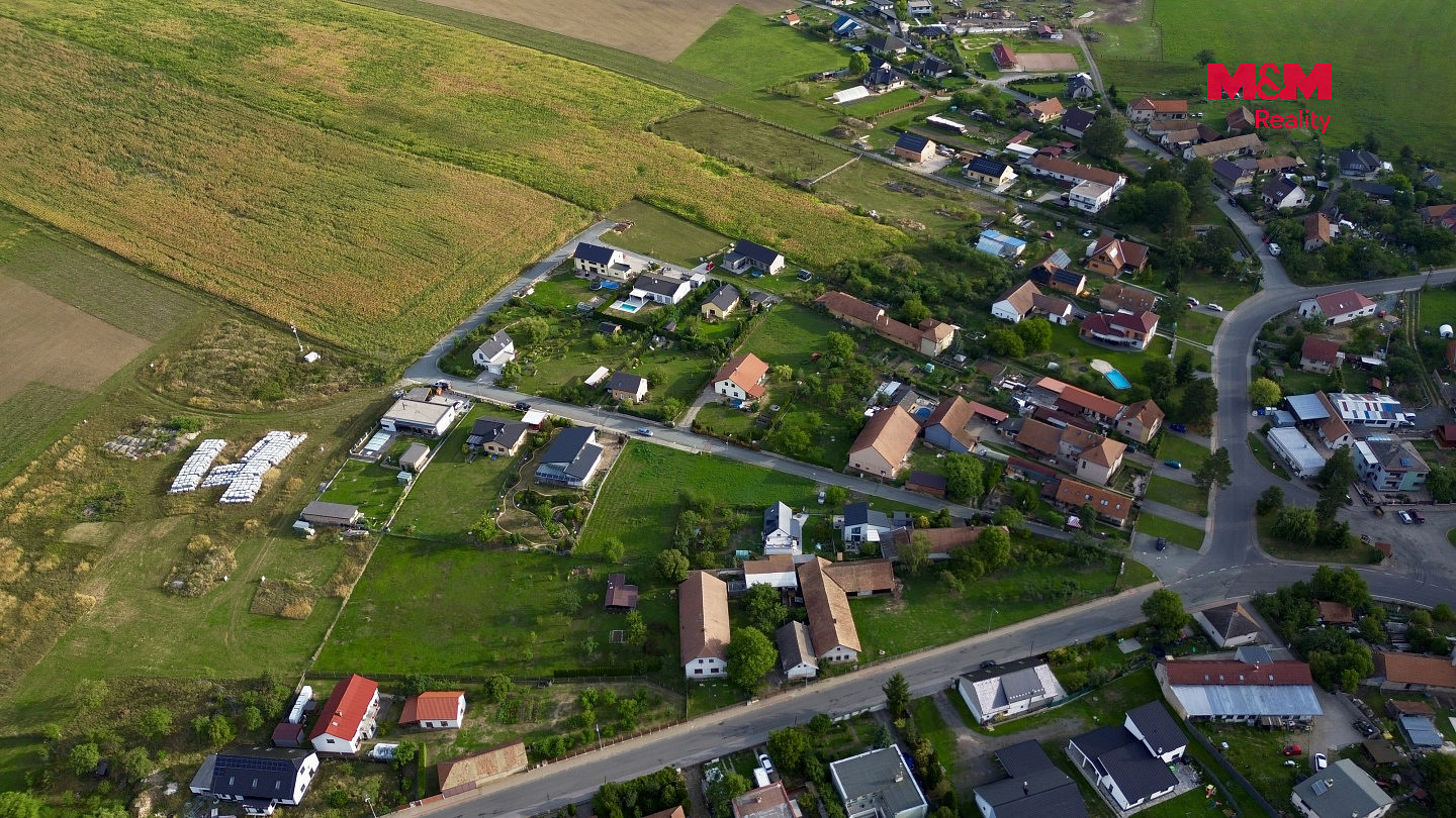 Prodej stavebního pozemku 1 034 m² – fotografie 4