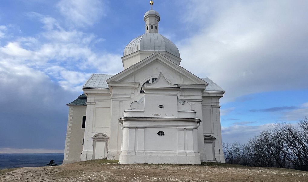Prodej ubytovacího objektu 1 800 m², Znojmo – náhled fotky 5