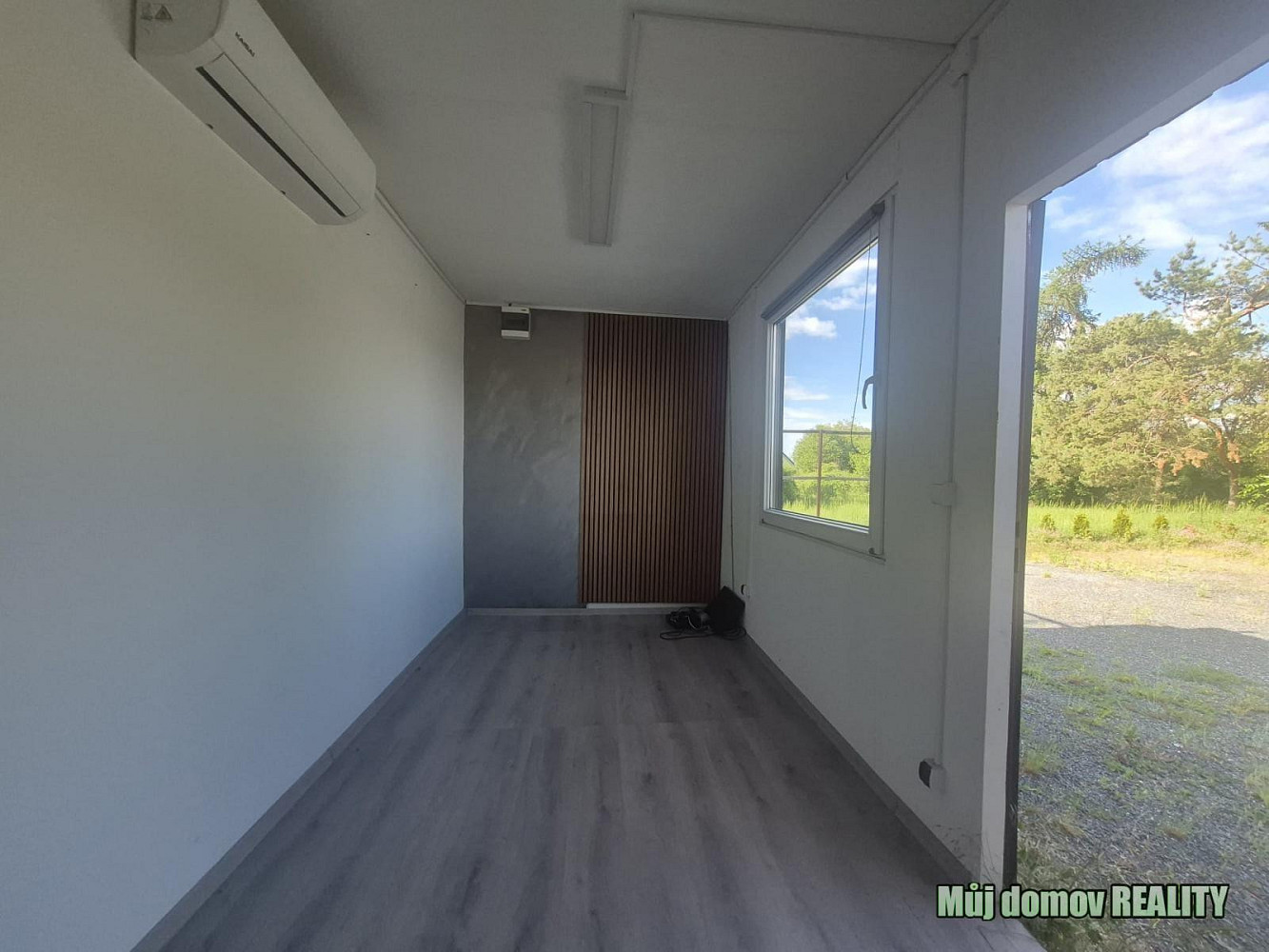 Pronájem komerčního objektu (jiného typu) 500 m² – fotografie 2