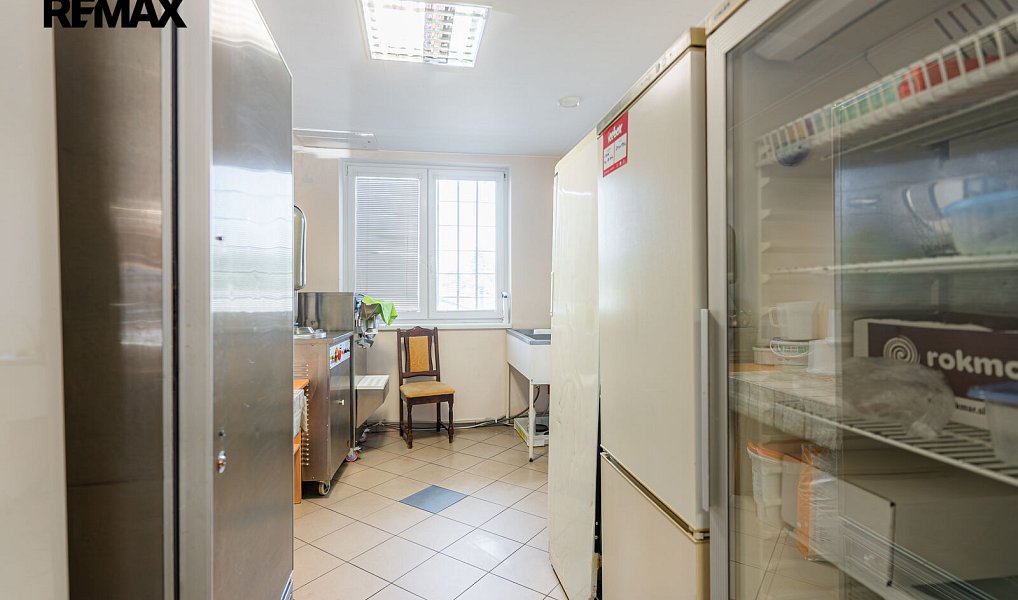 Prodej ubytovacího objektu 190 m², Veselí nad Moravou – náhled fotky 22