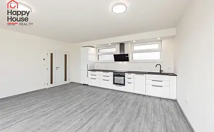 Pronájem bytu 2+kk 65 m², Pod Zahrady, Přezletice, okres Praha-východ