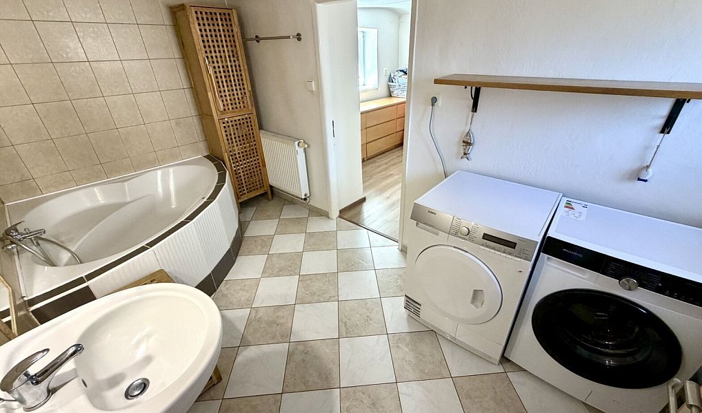 Prodej domu 214 m² s pozemkem 611 m², Stará Huť – náhled fotky 17