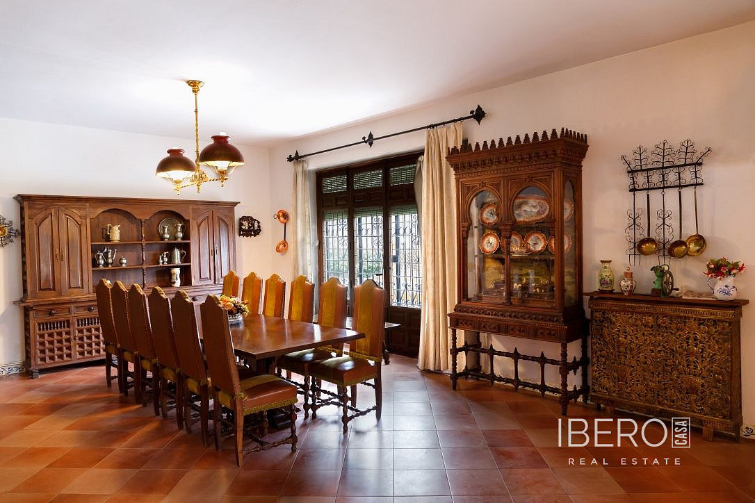 Prodej domu 545 m² s pozemkem 545 m²