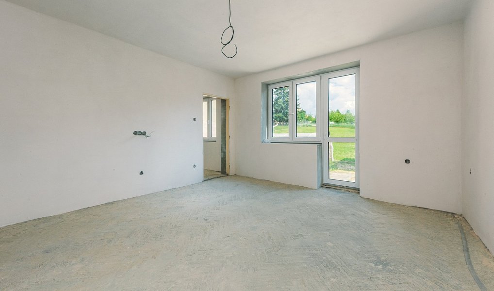 Prodej domu 160 m² s pozemkem 1 748 m², Úhřetice – náhled fotky 6