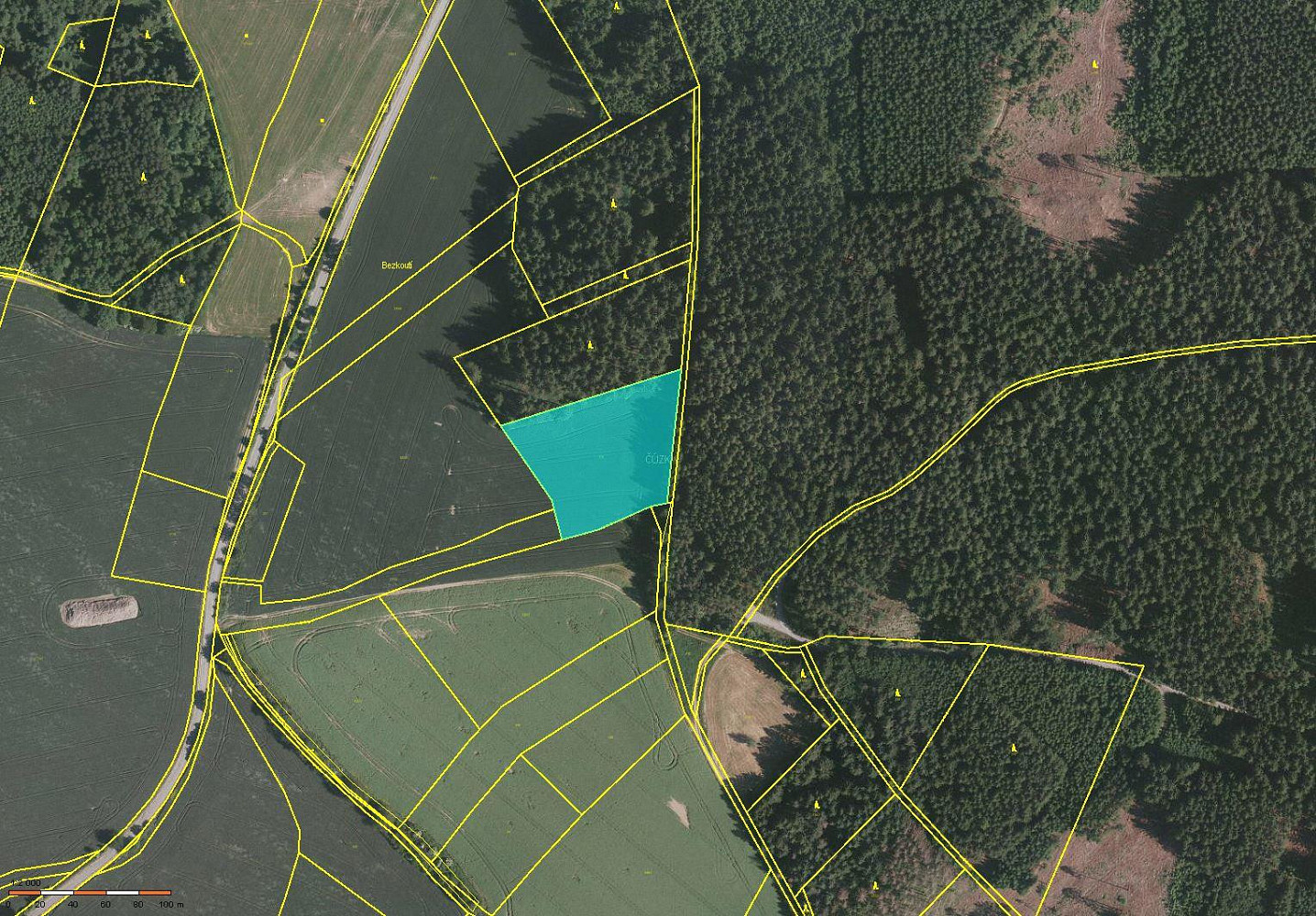 Prodej pole 23 308 m²