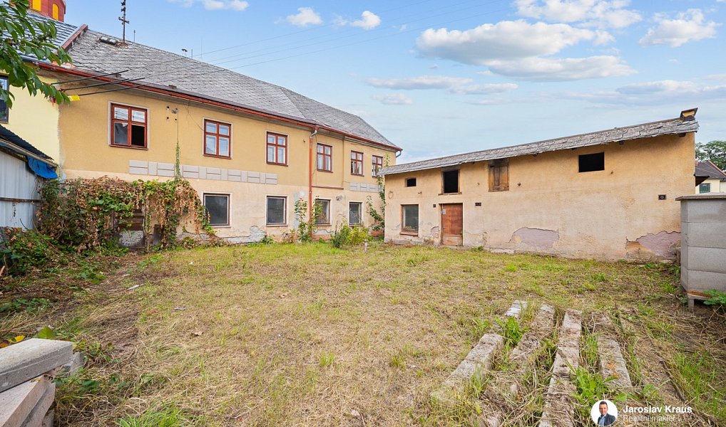 Prodej domu 168 m² s pozemkem 357 m², Nová Paka – náhled fotky 2