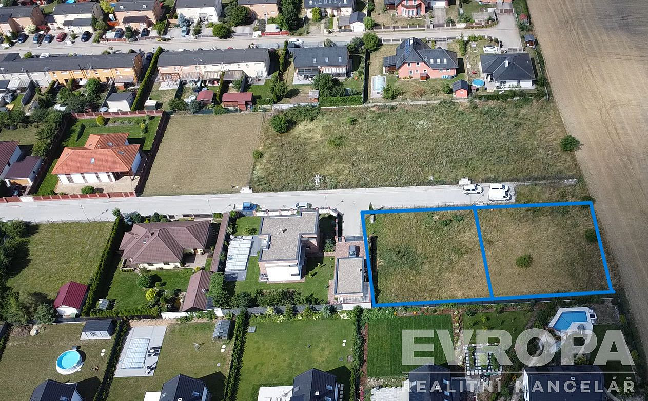 Prodej stavebního pozemku 791 m² – fotografie 2