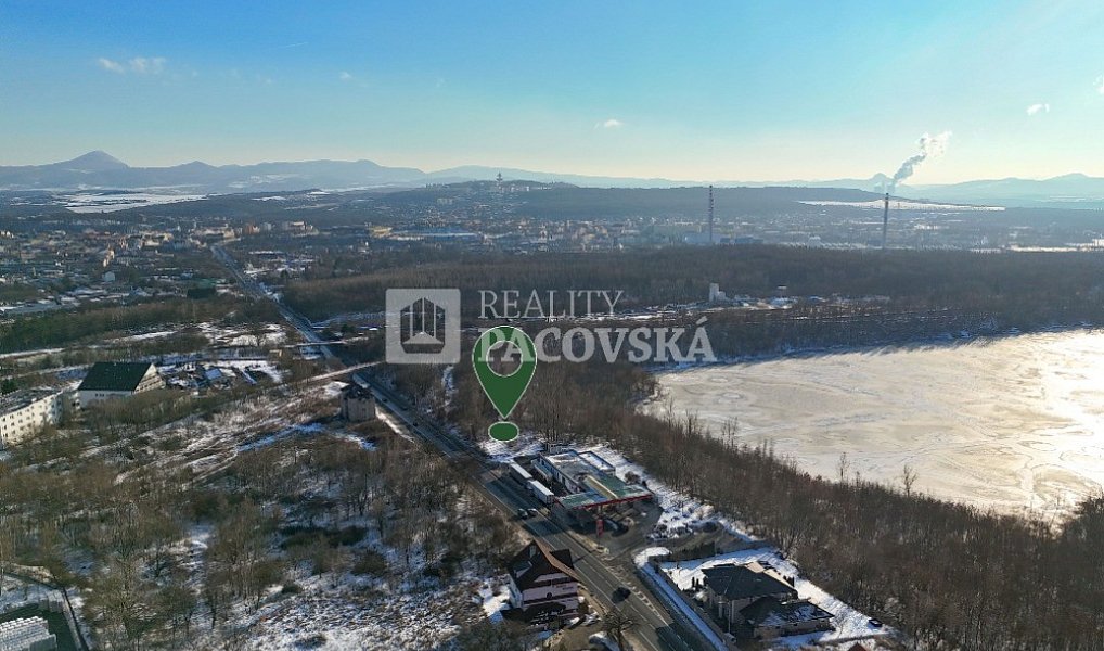 Prodej komerčního pozemku 1 642 m², Dubí – náhled fotky 9