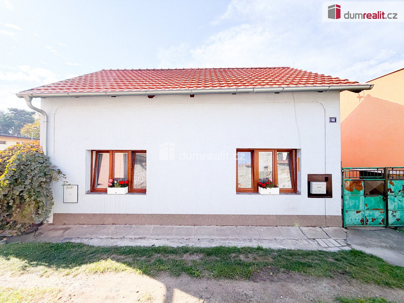 Prodej domu 71 m² s pozemkem 72 m² – fotografie 2