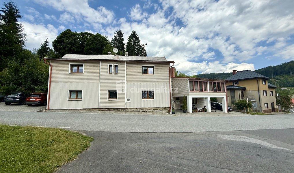 Prodej ubytovacího objektu 450 m², Jablonec nad Jizerou – náhled fotky 5