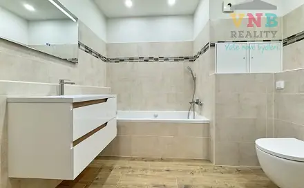 Pronájem bytu 4+1 82 m²