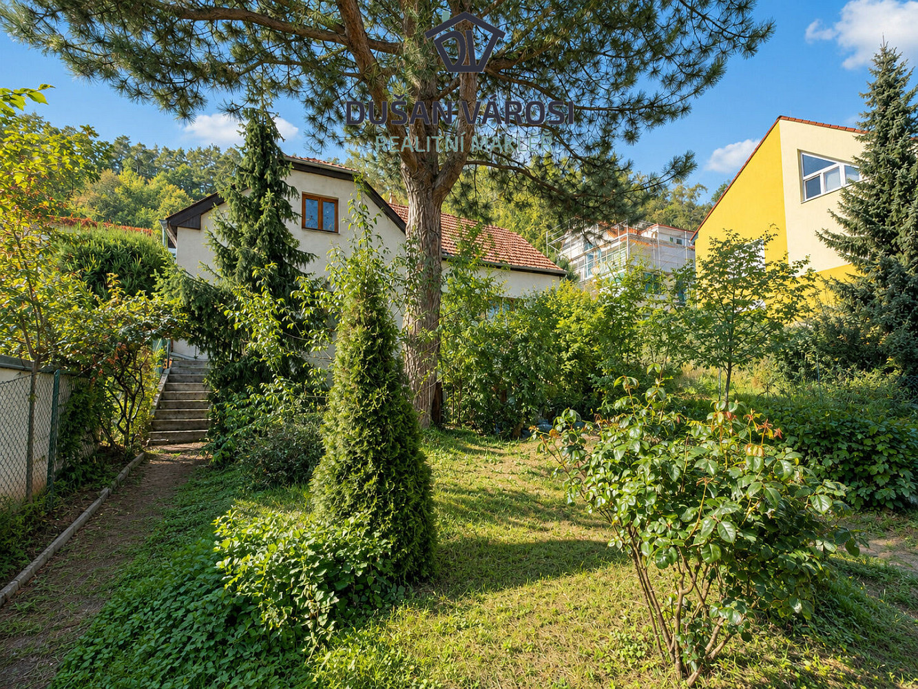 Prodej domu 100 m² s pozemkem 688 m² – fotografie 2