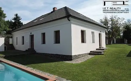 Pronájem domu 212 m² s pozemkem 1 096 m², U Výmoly, Babice, okres Praha-východ