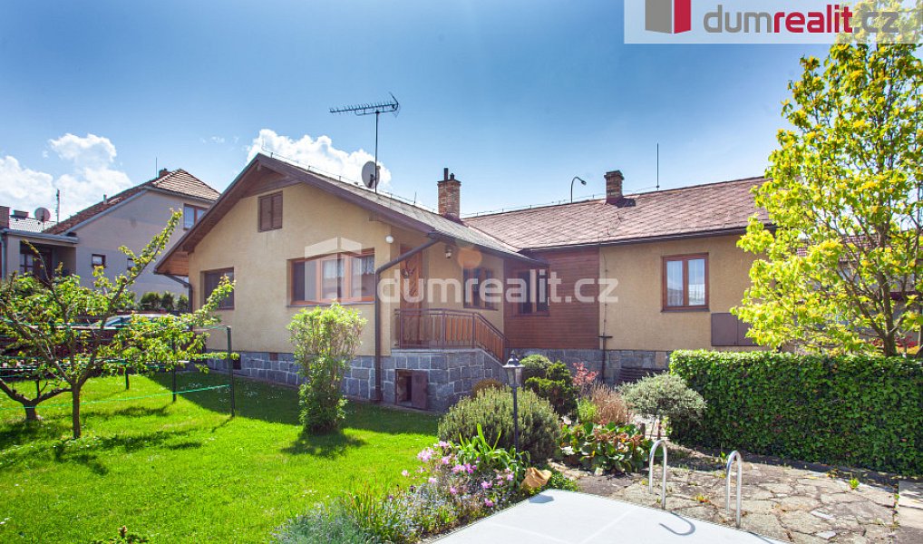 Prodej domu 321 m² s pozemkem 947 m², Netolice – náhled fotky 19