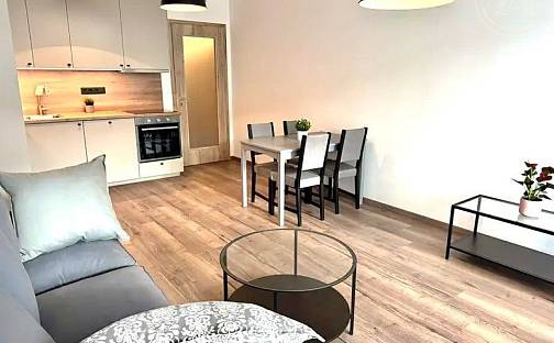 Pronájem bytu 2+1 60 m², Kolbenova, Praha 9 - Hloubětín, okres Praha