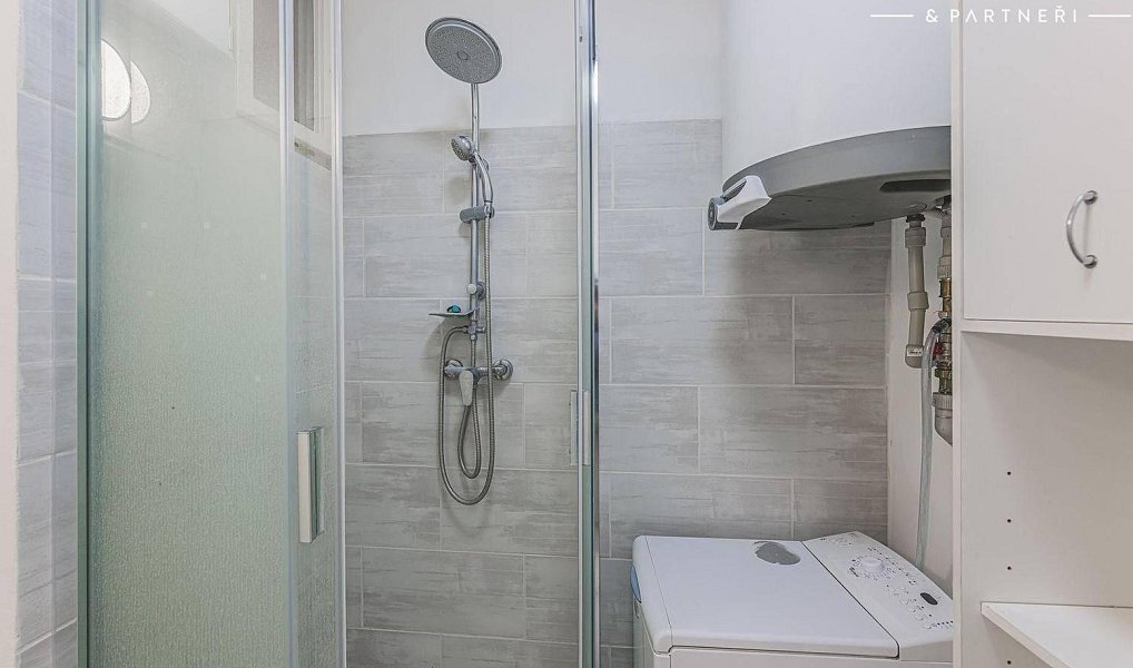 Pronájem bytu 1+1 45 m², Hradec Králové – náhled fotky 11