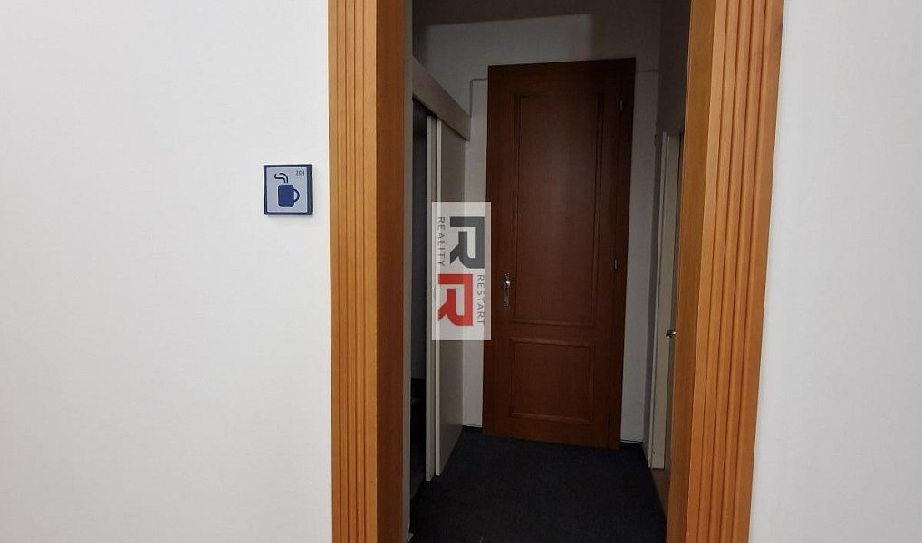 Pronájem kanceláře 16 m², Olomouc – náhled fotky 5