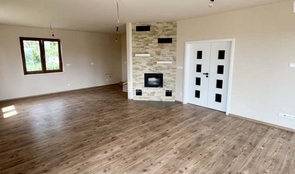 Prodej domu 120 m² s pozemkem 1 407 m², Zvěstov – náhled fotky 11