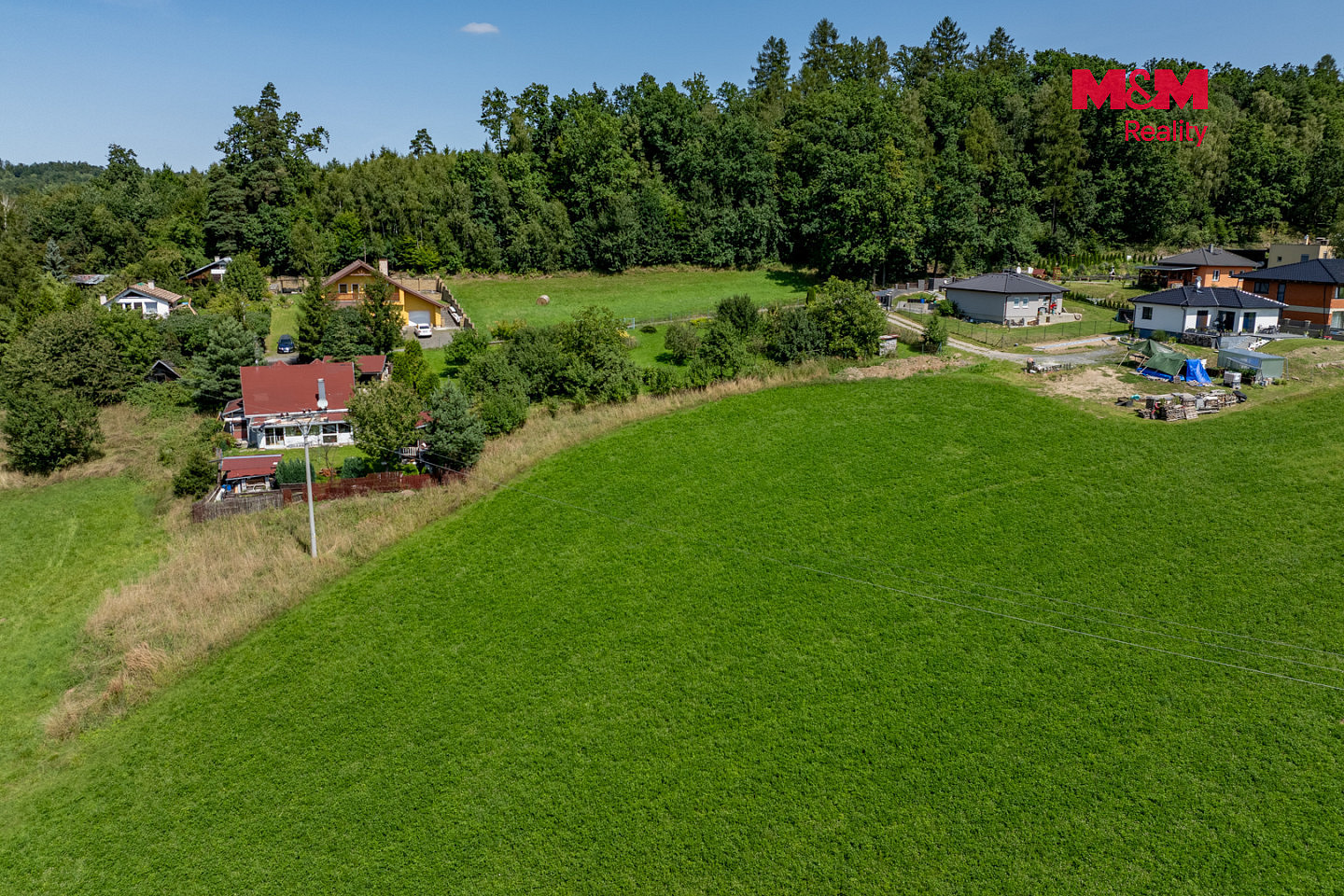 Prodej stavebního pozemku 837 m² – fotografie 2