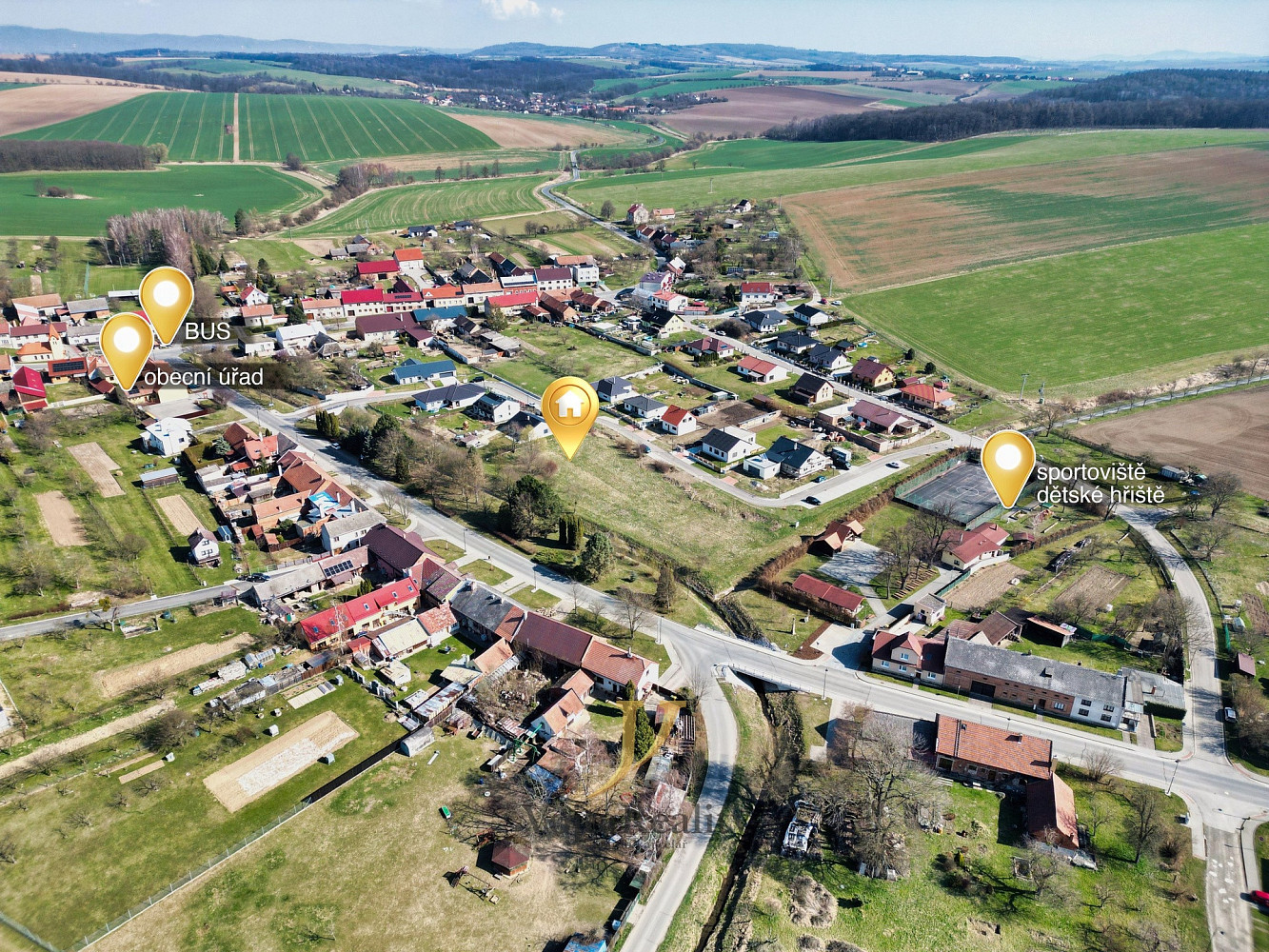Prodej stavebního pozemku 1 301 m² — photo 3