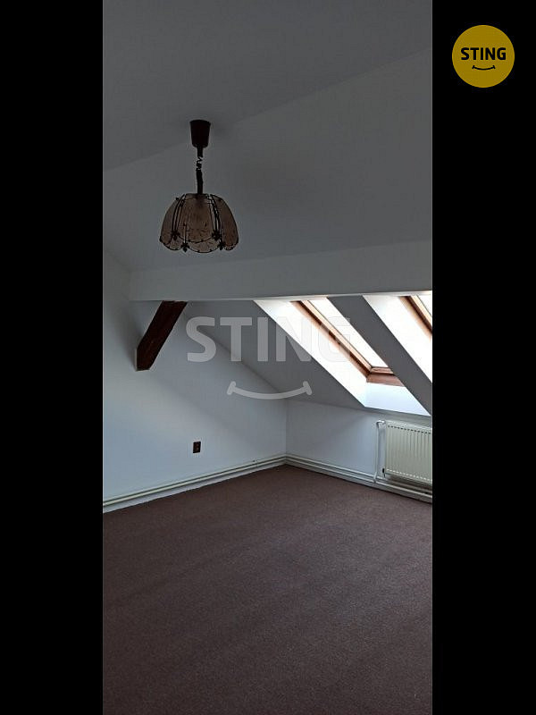 Pronájem bytu 1+1 62 m² – fotografie 2