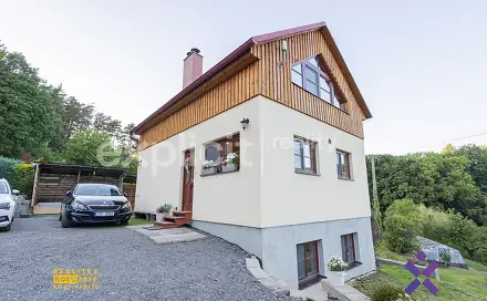 Prodej domu 110 m² s pozemkem 1 500 m², Zlín - Kudlov