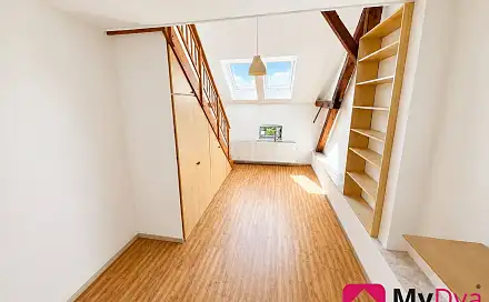 Pronájem bytu 2+kk 40 m², Čermákova, Znojmo